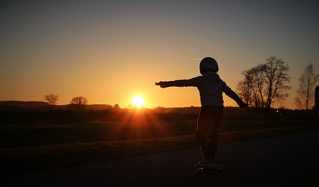 skate-board-1272054_640