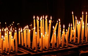 candles-4298297_640