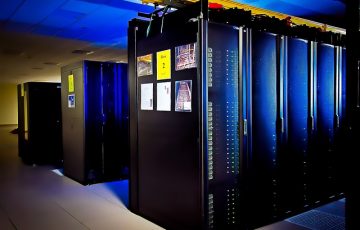 supercomputer-1782179_640